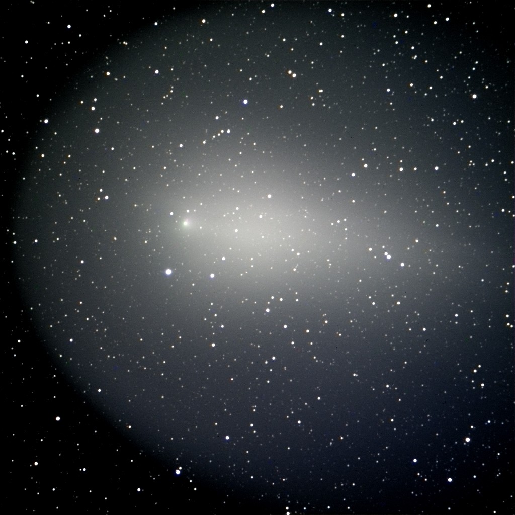 2007年12月3日のホームズ彗星